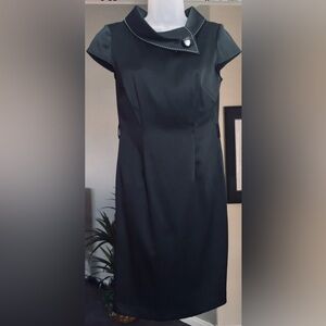 NWOT - London Times Women's Black Sheath Dress Size 4